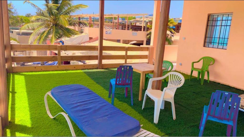 Africa 6 Plage Somone Ngoại thất bức ảnh
